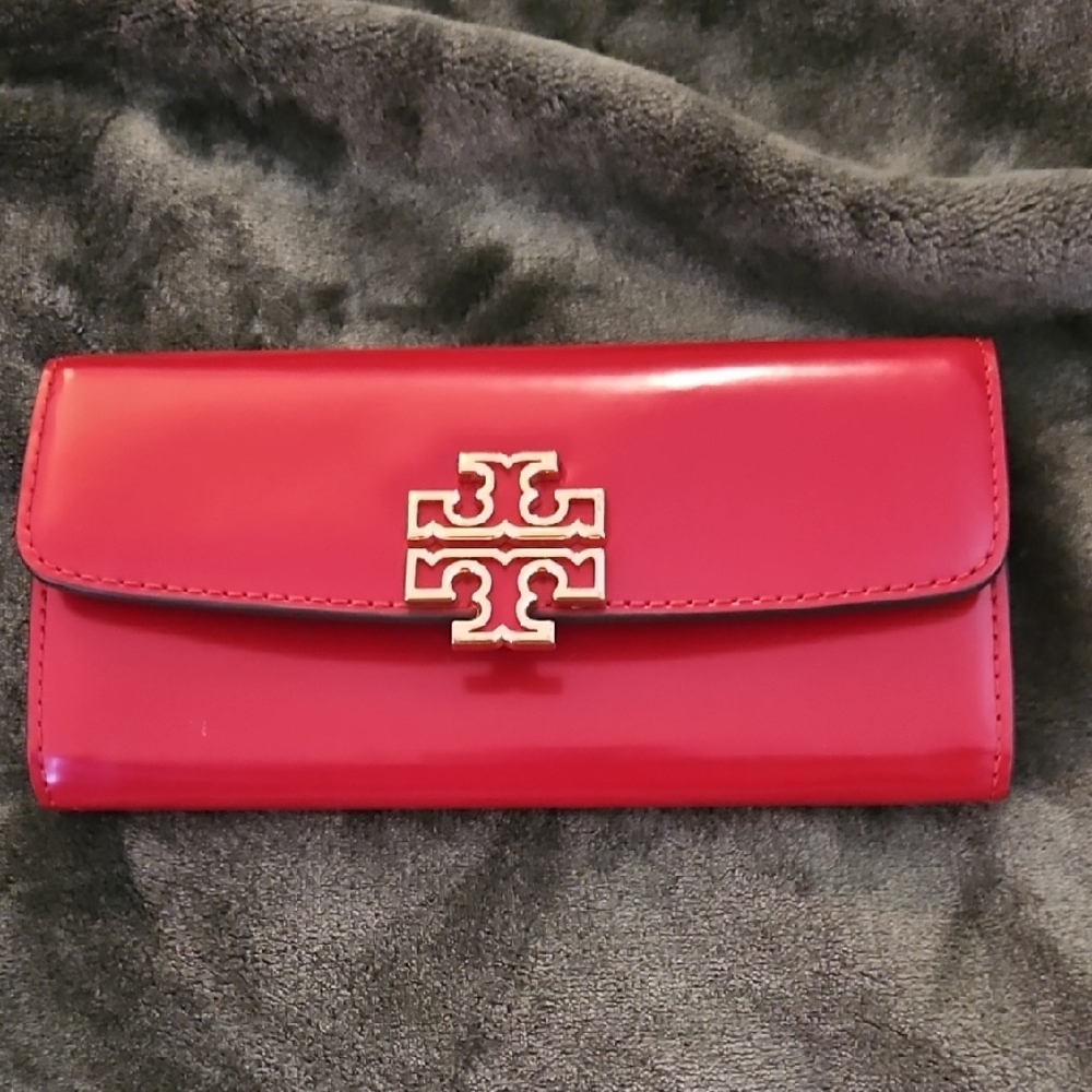 Tory Burch Red Leather Wallet with Silver Logo EUC